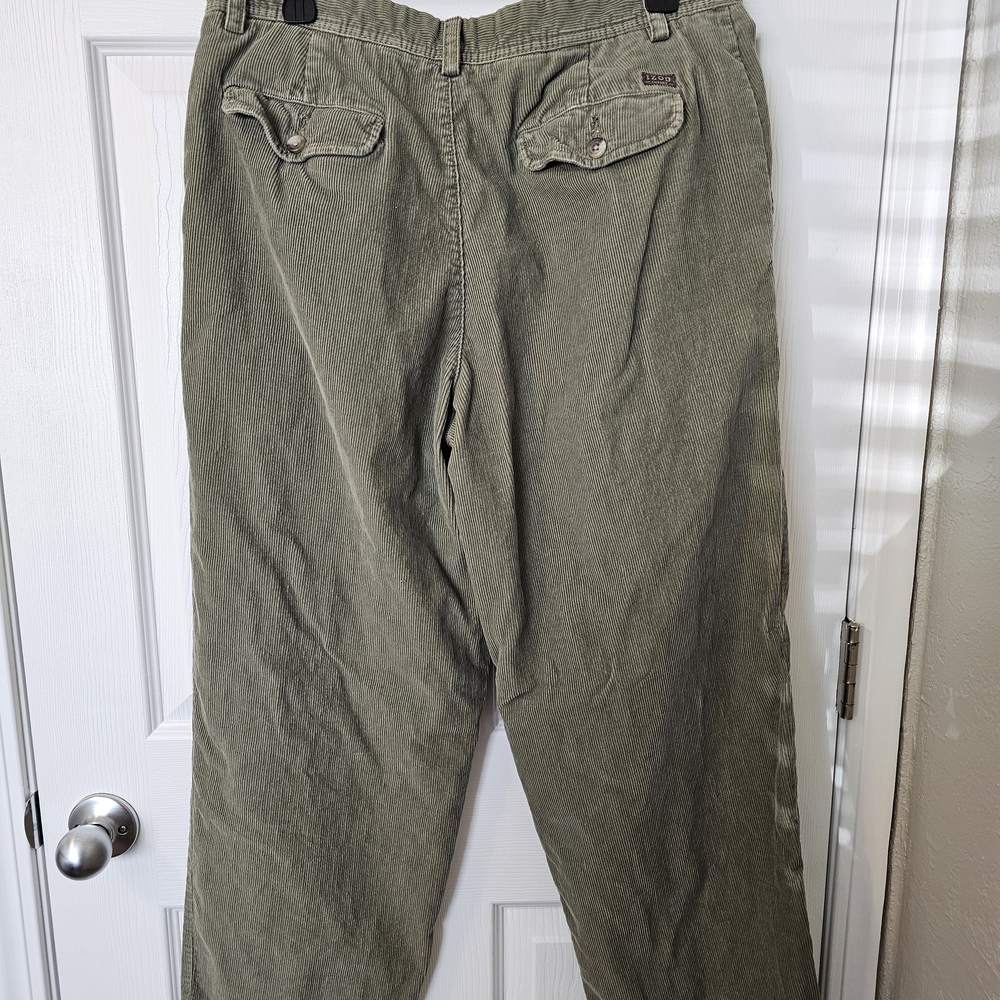 Izod Men's Corduroy Pants in Olive - Picture 4 of 11